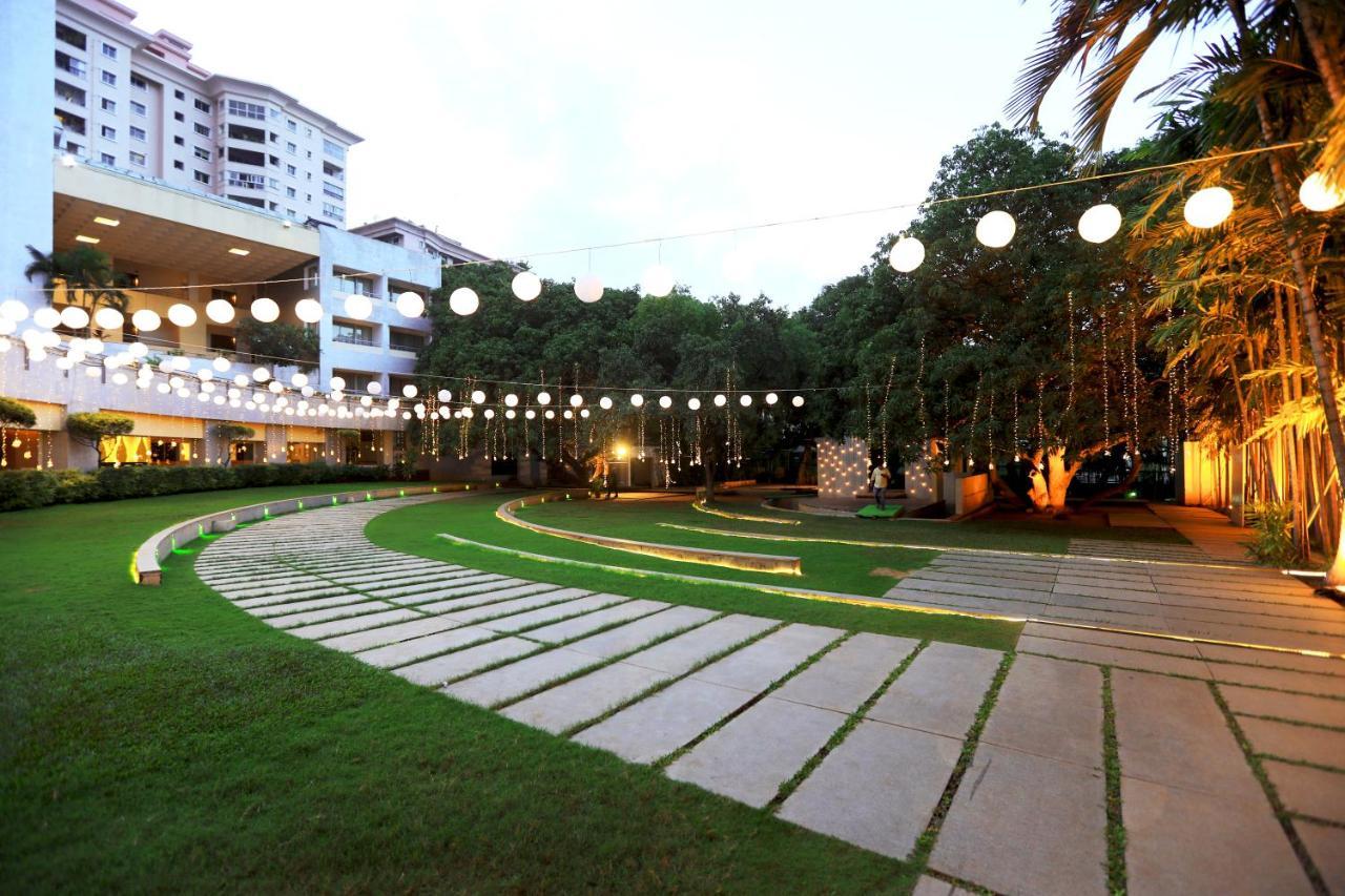 The Woodrose Hotel Bangalore Luaran gambar